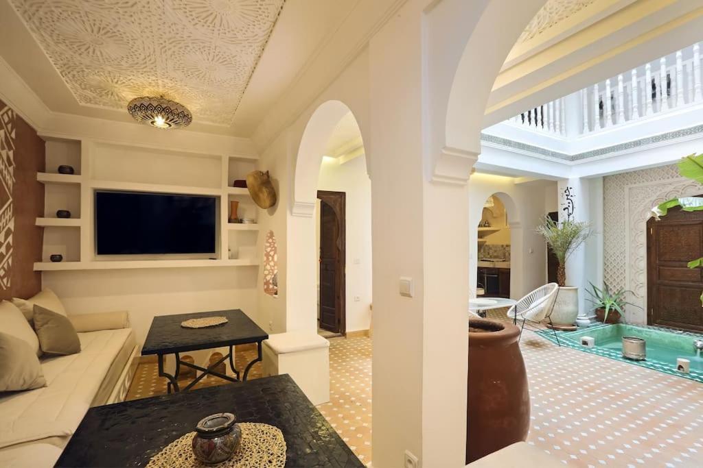 Riad El Khir En Centre Ville Rooftop Et Bassin Marrakesh Exterior photo